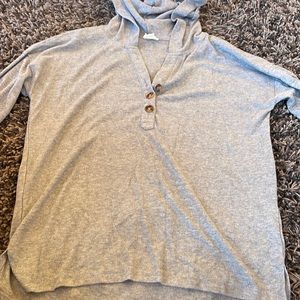 HEM & THREAD SWEATSHIRT
